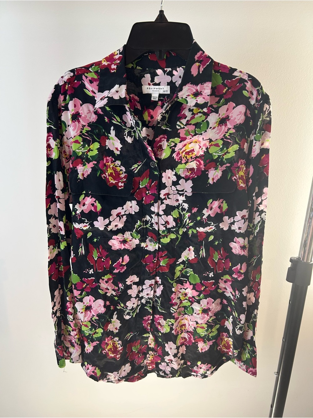 Equipment Floral Silk Button-Up Blouse — Black with Pink & Green Floral Sz XS
